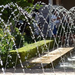 Granada, jeux d'eau dans les jardins du Generalife